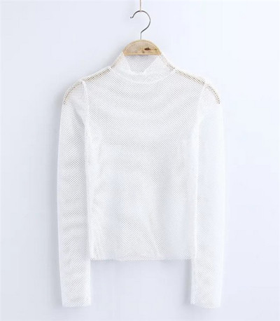 Μεγάλη κυρίες ματιών μπλούζα με μακριά μανίκια σε μαύρο και άσπρο έκδοση