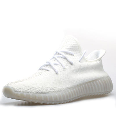 Πολύ άνετο και πολύ μοντέρνο αρσενικό αναπνέει παπούτσια