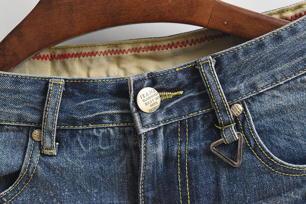 Мъжки къс дънков панталон, накъсан в син цвят