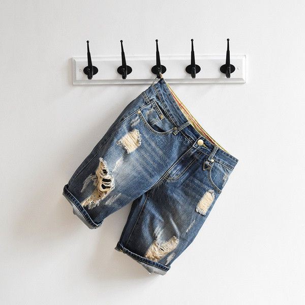 Мъжки къс дънков панталон, накъсан в син цвят