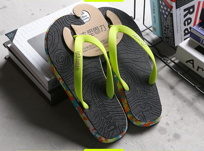 Плажни мъжки гумени чехли през пръст в няколко разцветки