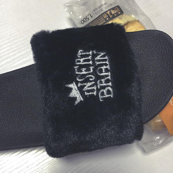 Мъжки гумени чехли с пух в сив и черен цвят