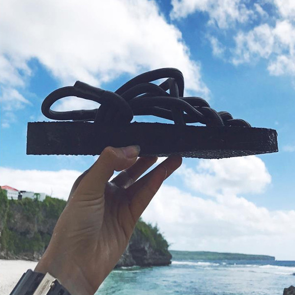 Мъжки сандали с преплитащи се каишки в няколко цвята