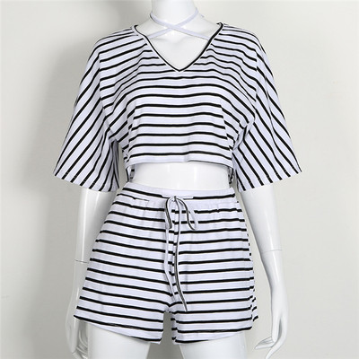 Κυρίες περιστασιακή ριγέ σετ δύο τεμαχίων