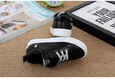 Детски сладки маратонки с лепенки в розов, бял и черен цвят - унисекс