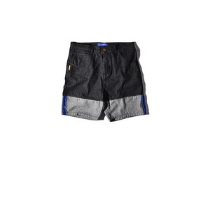 σορτς περιστασιακή ανδρών σε μαύρο και μπλε