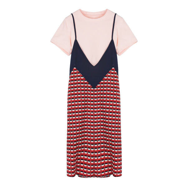 Σύγχρονη κυρίες μακρύ καλοκαιρινό φόρεμα με λεπτές τιράντες + T-shirt