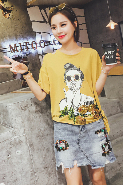 Ενδιαφέρουσες κυρίες μπλούζα σε κίτρινο χρώμα με εγκοπές - freestyle