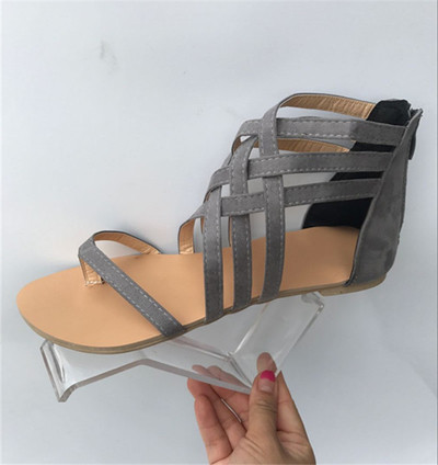 Ενδιαφέρουσες κυρίες σανδάλια ρωμαϊκού τύπου - 2 χρώματα