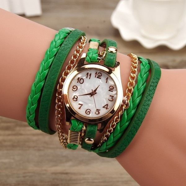 Много интересен и стилен дамски часовник тип гривна - 8 цвята