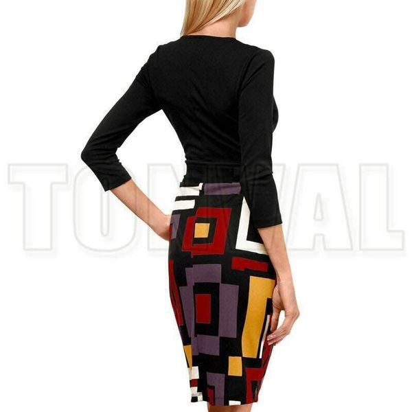 Υπερβολικό κυρίες φόρεμα με ενδιαφέροντα σχέδια και φερμουάρ