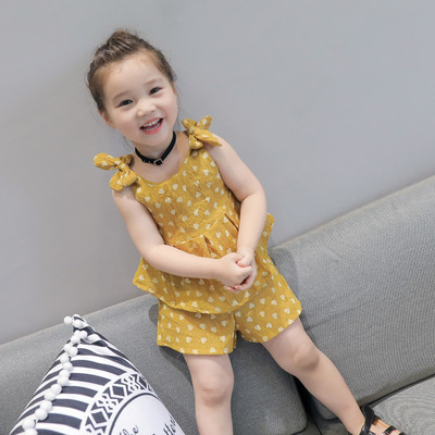 Παιδικό γλυκό σετ για κορίτσια σε κίτρινο - μπλούζα και σορτς