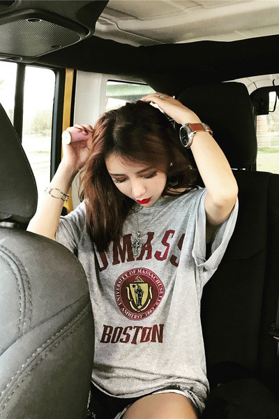 Μοναδικό κυρίες Ζακέτα σε γκρι χρώμα με 3/4 μανίκια