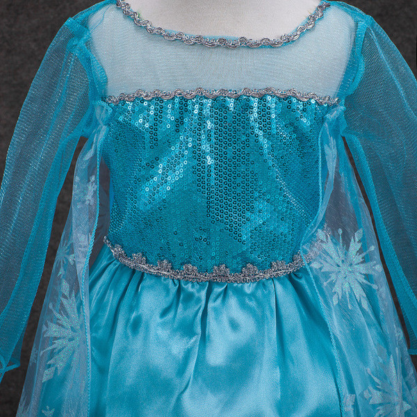 Πολύ ενδιαφέρουσα και όμορφη μοντέλο φόρεμα Έλσα ταινία «Frozen»