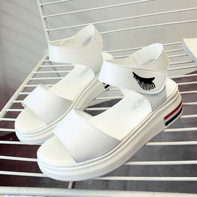 Καθημερινά κυρίες σανδάλια σε μαύρο και λευκό δέρμα μπαλώματα