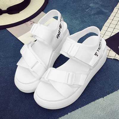 Γλυκό κυρίες σανδάλια με άνετη πλατφόρμα σε ροζ, μαύρο και άσπρο