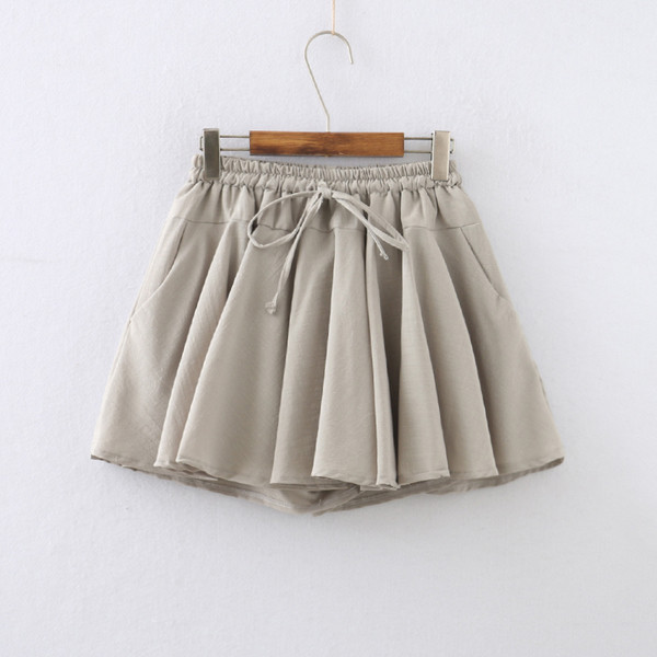 σορτς Κομψή γυναικεία σε μπεζ, μαύρο και ροζ