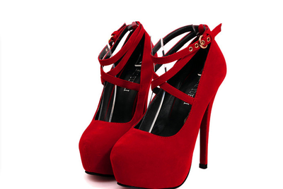 ψηλοτάκουνα παπούτσια Μοντέρνα των γυναικών - 4 μοντέλα