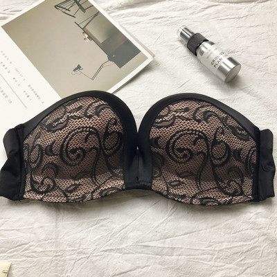 τύπο σουτιέν bridzhitka σέξι κυρία με δαντέλα σε μαύρο και άσπρο