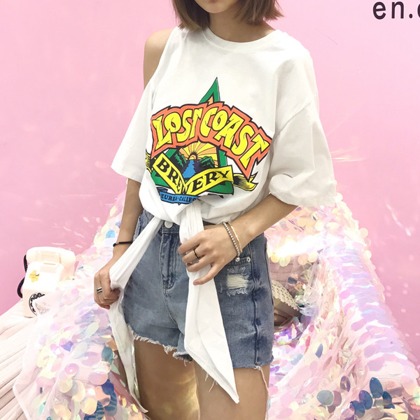 Casual κορυφές με γυμνά ώμους και 3/4 μανίκια σε πράσινο και λευκό