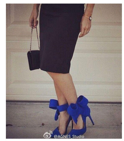 Μοναδικό κυρίες έκλεισε στιλέτα με μια όμορφη κορδέλα στερέωσης