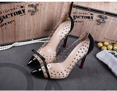 Πολύ κομψό κυρίες έκλεισε στιλέτα με μεταλλικά καρφιά όμορφη διακόσμηση