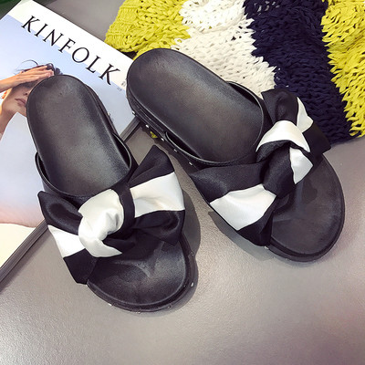 Γυναικείες παντόφλες  με σατέν κορδέλες σε πράσινο και μαύρο χρώμα