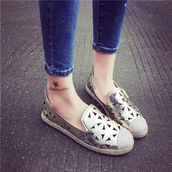 Γλυκό μοκασίνι κυρία κατάλληλο για τη ζωή