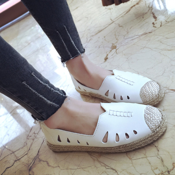 loafers Cleaner μοντέλο γυναικών σε μαύρο και άσπρο