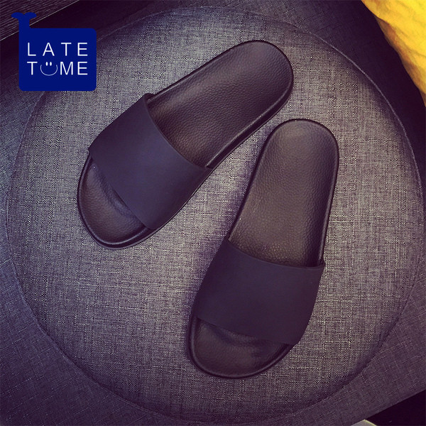 Καουτσούκ παντόφλες σε μαύρο και άσπρο - unisex