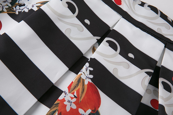 Κομψό κυρίες φόρεμα κατάλληλο για κάθε περίσταση με ενδιαφέρουσες χρωματιστές κάτω