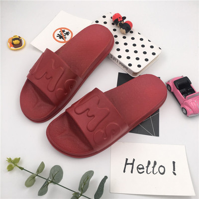 Γυναικείες παντόφλες από καουτσούκ unisex σε διάφορα χρώματα