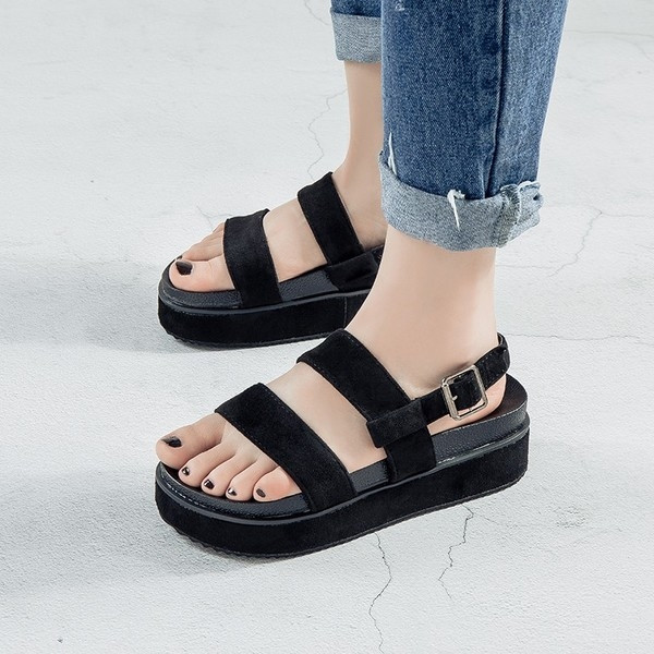 Suede κυρίες σανδάλια σε πράσινο και μαύρο