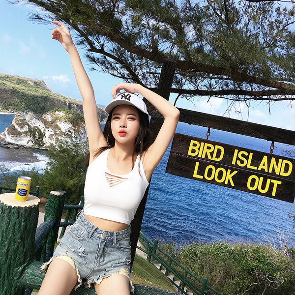 σορτς σύγχρονες γυναίκες σε δύο μοντέλα