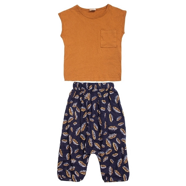 Καλοκαιρινό παιδικό σετ για κορίτσια - μπλούζα και παντελόνι με μοτίβο λουλουδιών