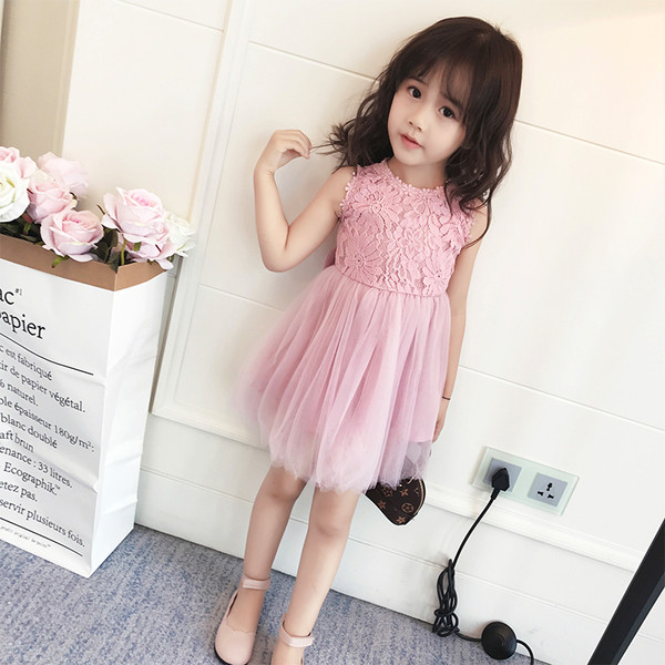 Γλυκό Τα παιδιά ντύνονται για τα κορίτσια με δαντέλα και κορδέλα σε λευκό και ροζ