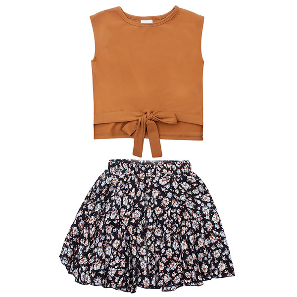 Παιδικό σετ για κορίτσια από δύο μέρη - αμάνικο και φαρδιά φούστα με floral μοτίβο