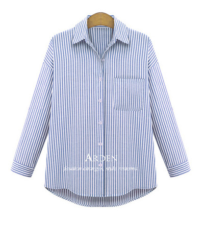 Πολύ ενδιαφέρον κυρίες ριγέ πουκάμισο με όμορφη στάμπα στο πίσω μέρος