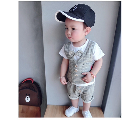 Κομψό παιδικό σετ για αγόρια δύο τεμαχίων σε ροζ και πράσινο χρώμα