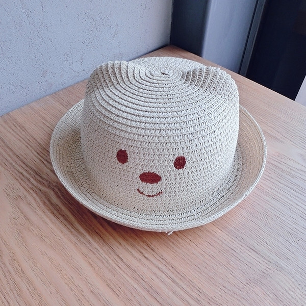 Сладка детска шапка за момичета и момчета в два цвята