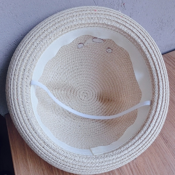 Сладка детска шапка за момичета и момчета в два цвята