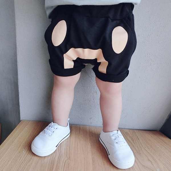 Интересен модел къси детски шорти за момчета