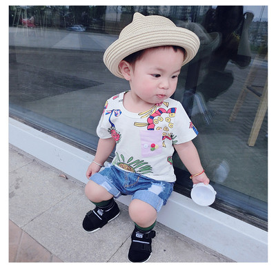 Ежедневна детска блуза в бял цвят с изображение