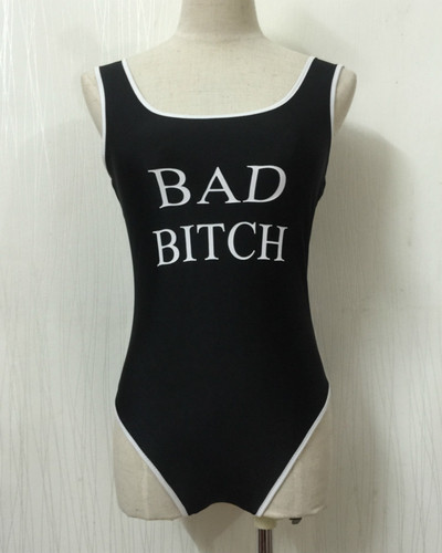 Γενικευμένη κυρίες μαγιό με ενδιαφέρουσα επιγραφή - 2 χρώματα