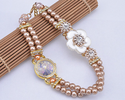 Μοντέρνο χειροποίητο ρολόι-βραχιόλι