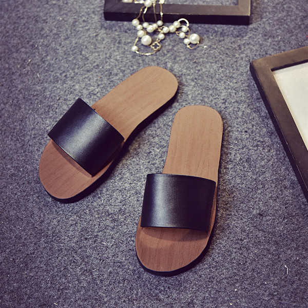 Casual γυναικείες παντόφλες σε τρία χρώματα