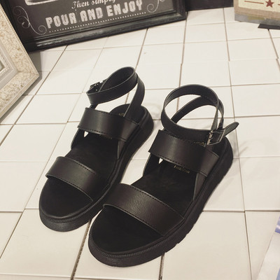 Κομψή, δερμάτινα σανδάλια