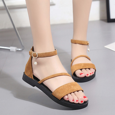 Απλή κυρίες σανδάλια σε μαύρο, καφέ και μπεζ χρώμα