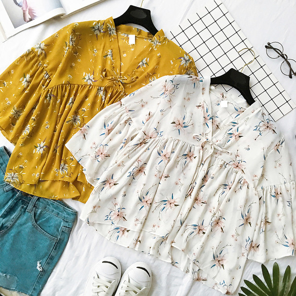 Модерна дамска риза с 3/4 ръкав и флорални мотиви