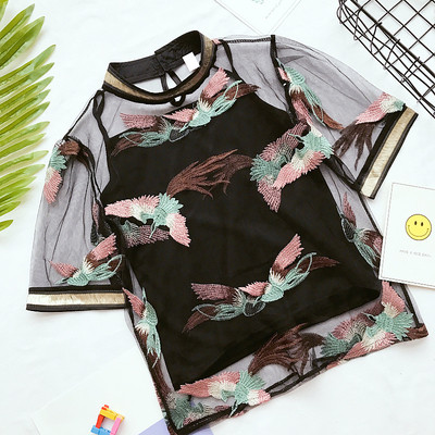 Όμορφες κυρίες διαφανή μπλούζα με εκτυπώσεις + γιλέκο σε μαύρο χρώμα